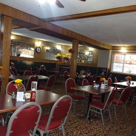 King'S Hotel & Motel By Elevate Rooms Shaunavon Exterior photo