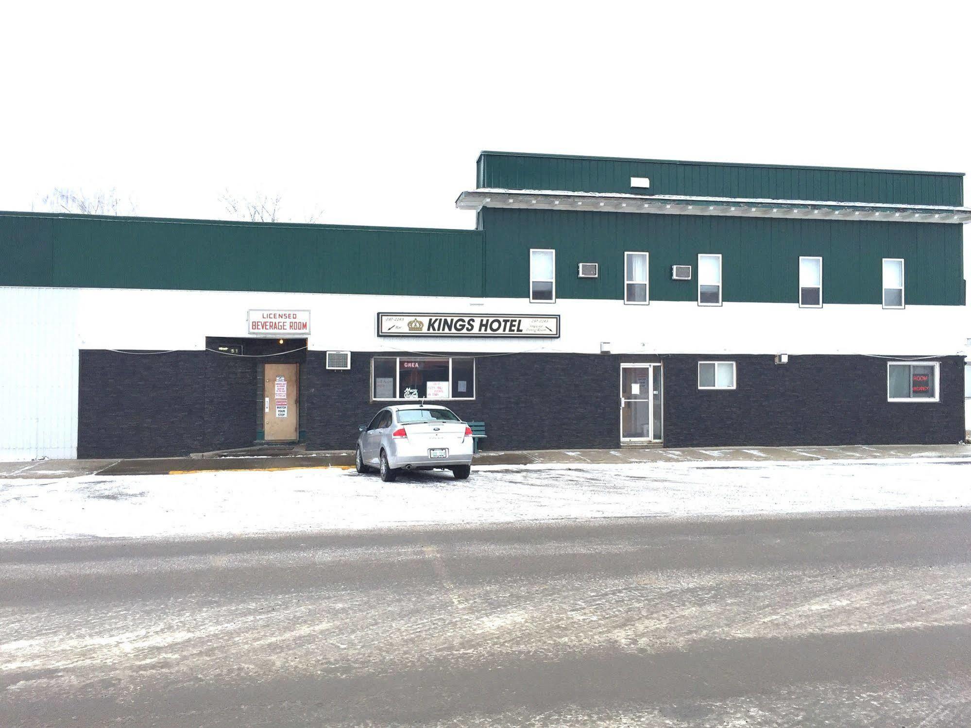 King'S Hotel & Motel By Elevate Rooms Shaunavon Exterior photo